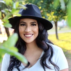 Meet your Posher, Karen